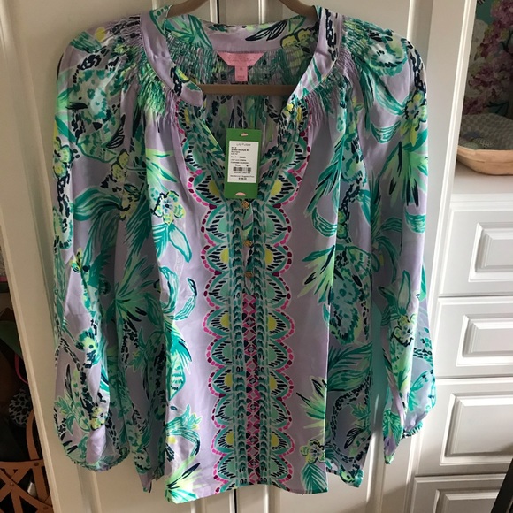 Lilly Pulitzer Tops - Lilly Pulitzer Elsa blouse medium NWT